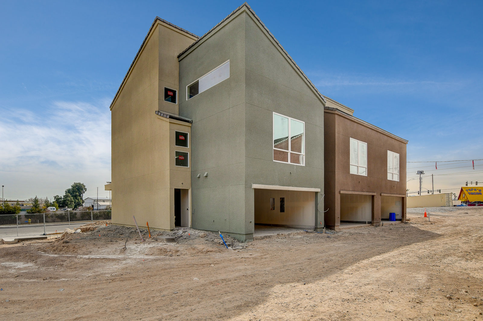 Listing Image #2